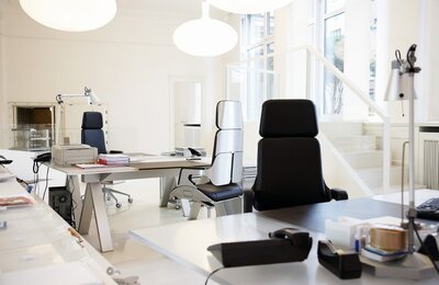 kresla-silver-362s-bjuro-ofis