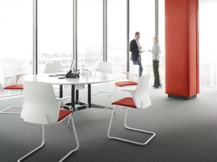 Стулья для посетителей Everyis1 580E от Interstuhl